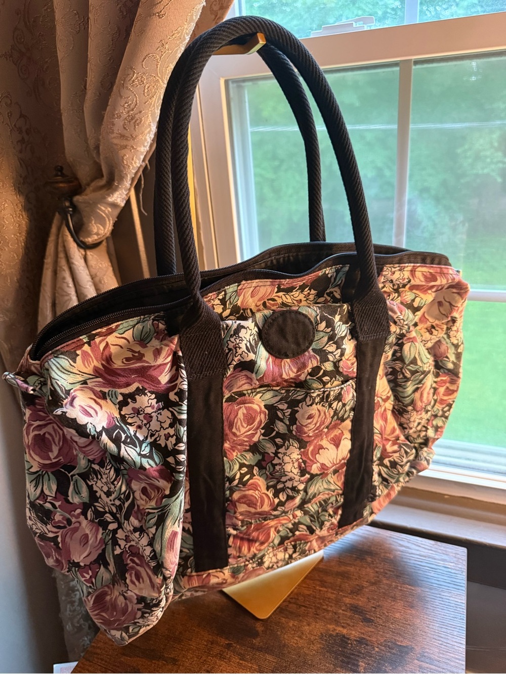Vintage Floral Quilted Tote Bag with Dark Handles - Brown/Pink